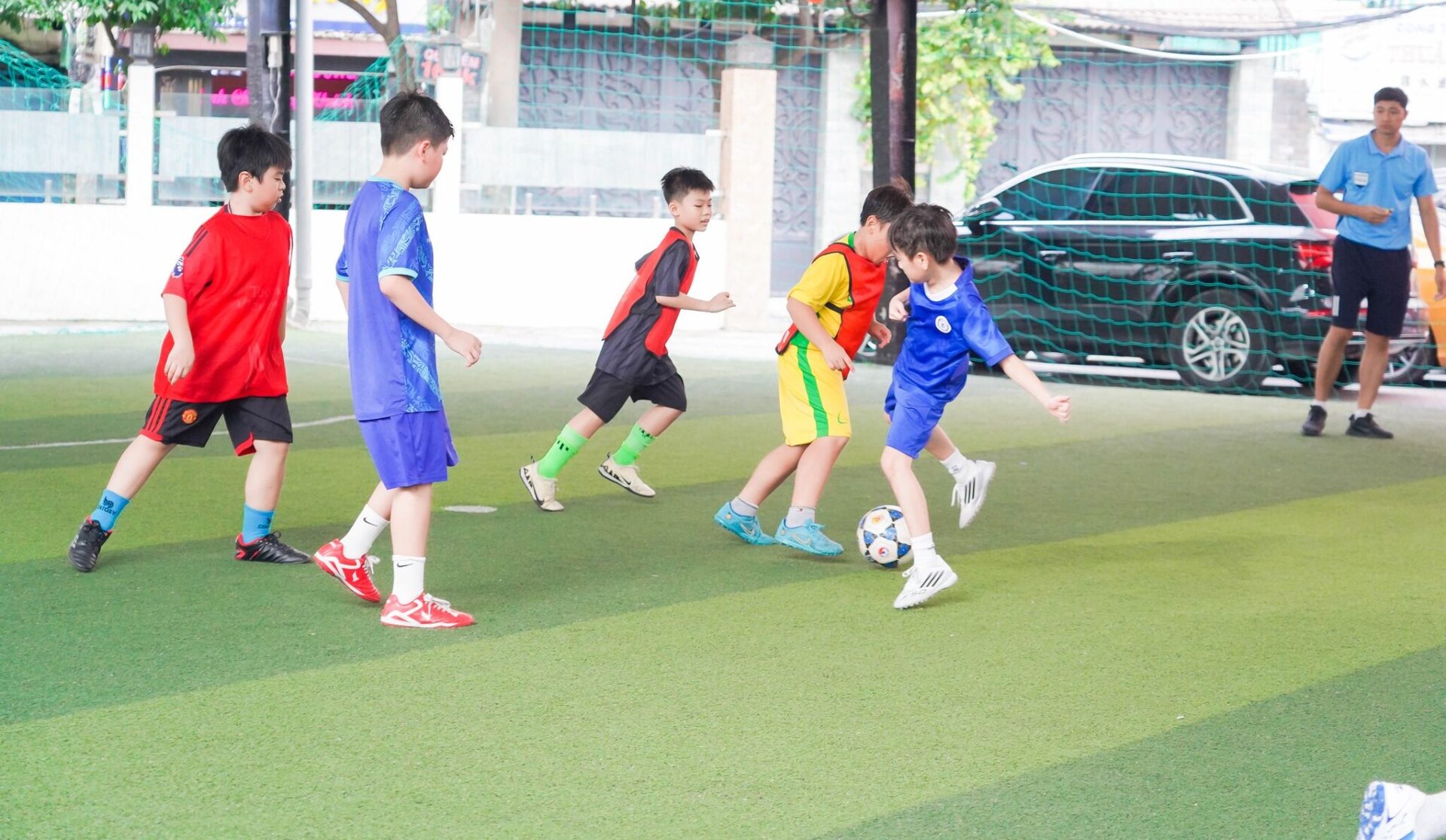 Câu lạc bộ Bóng đá