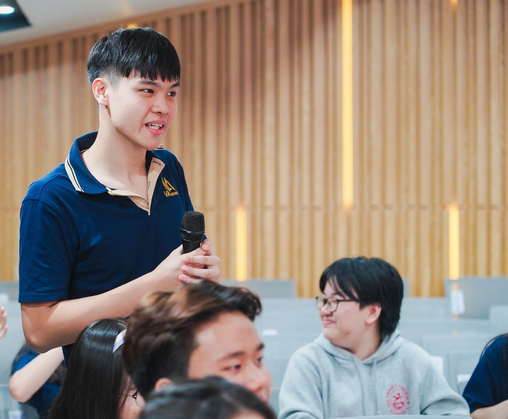 học sinh VA tham gia hoạt động hướng nghiệp